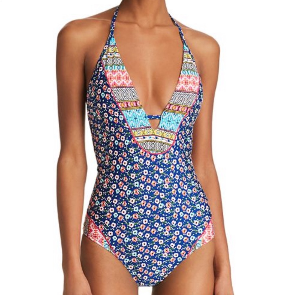 ‼️MAKE OFFER‼️one piece floral swimsuit - Picture 2 of 8